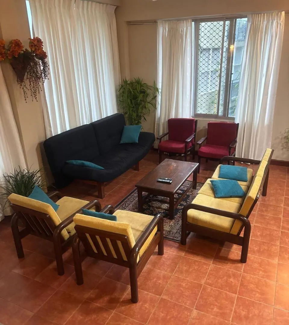 Creek Edge Apartment Κάντι