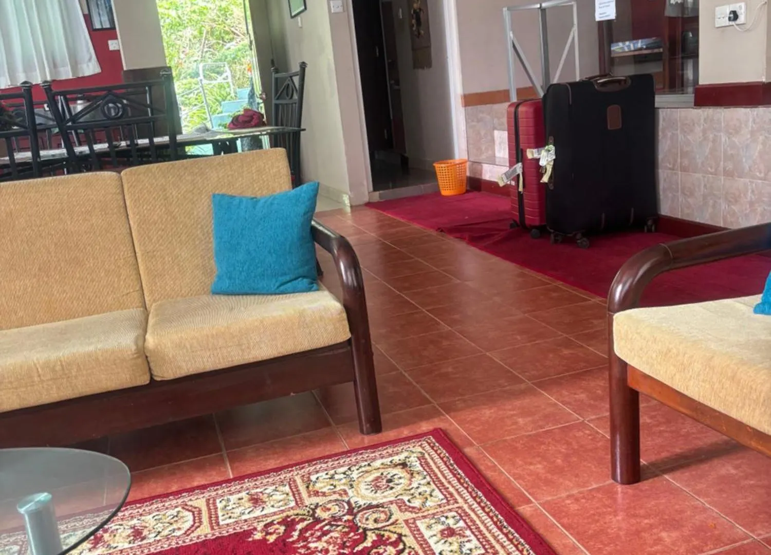 Creek Edge Apartment Κάντι